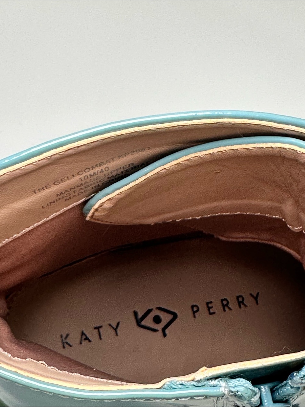 Katy Perry The Geli Arctic Blue Patent Lace-Up Combat Boots Women’s Sz 10 - Picture 8 of 9
